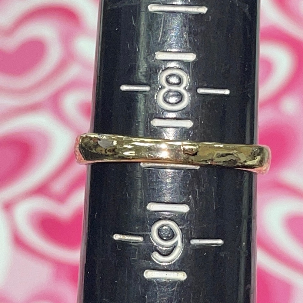 Gold Rhinestone Ring - Picture 8 of 10
